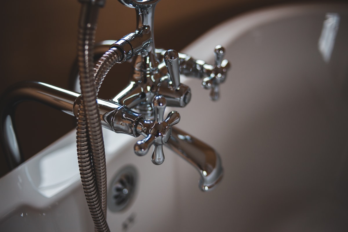 Mixer tap replacement, Chiswick